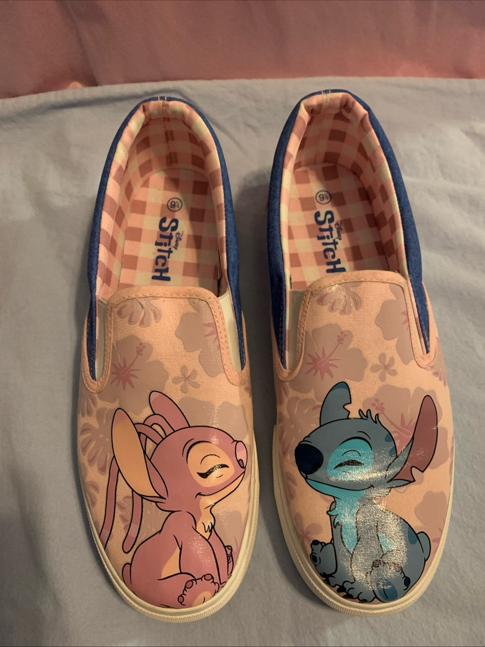 LILO & STITCH Women’s 9.5 Slip Ons DISNEY  (Stitch & Angel)